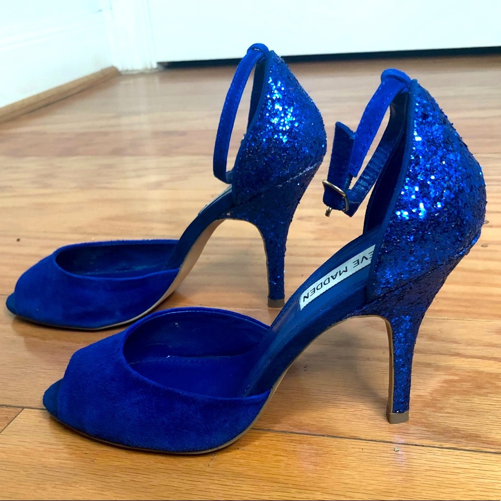 Steve Madden Outshine Blue Glitter Peep-Toe Pump 7